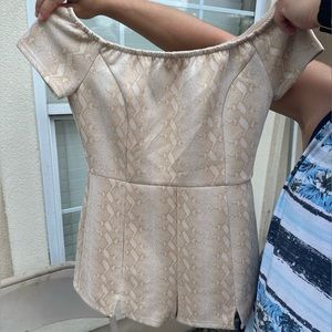 Honey Belle Romper / Size M